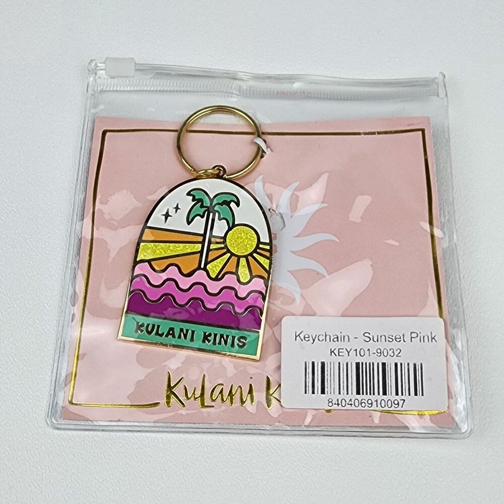 Palm Tree Beach Design – Kulani Kinis Sunset Pink Enamel Keychain – NEW